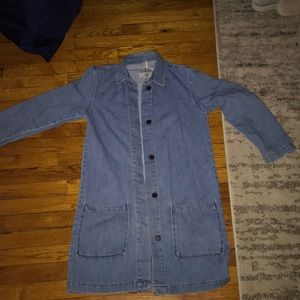 Trendy lightweight denim jacket